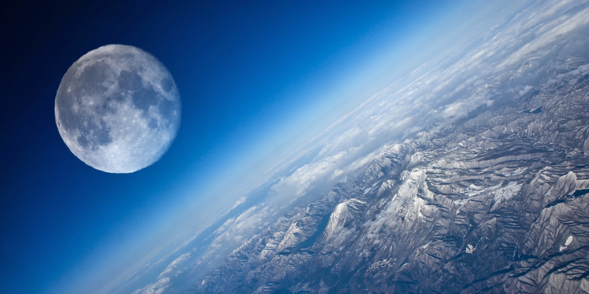 高清太空地球月球壁纸